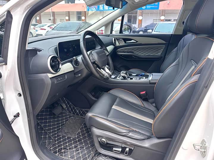 Фото 4 - Dongfeng Forthing Yacht