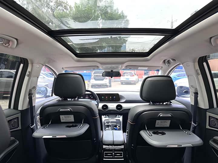 Фото 9 - Dongfeng Forthing Yacht