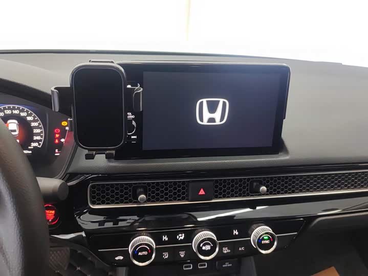 Фото 13 - Honda Integra