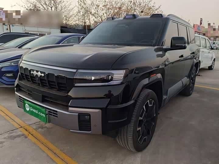 Фото 2 - BYD FangChengBao Leopard 8