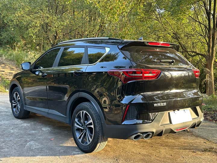 Фото 11 - Jetour X70