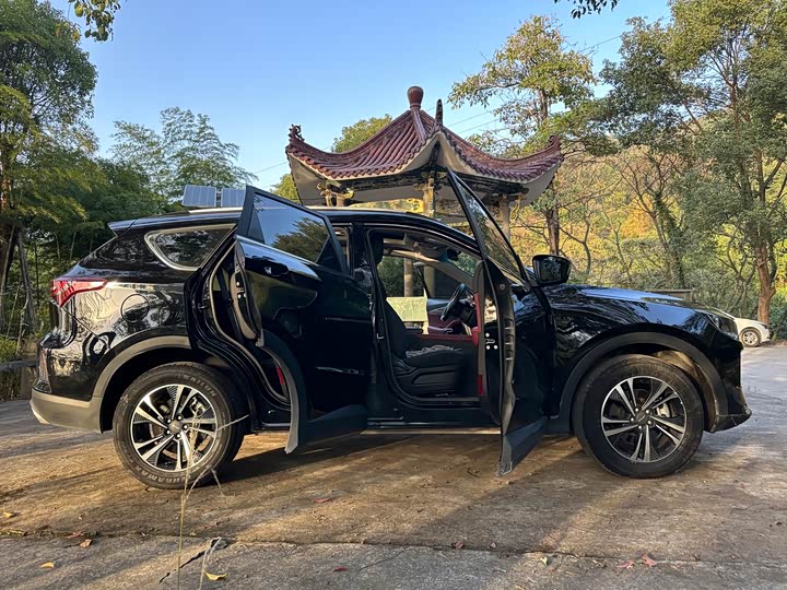 Фото 12 - Jetour X70