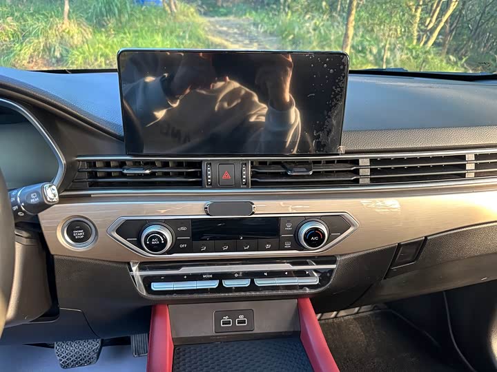 Фото 19 - Jetour X70