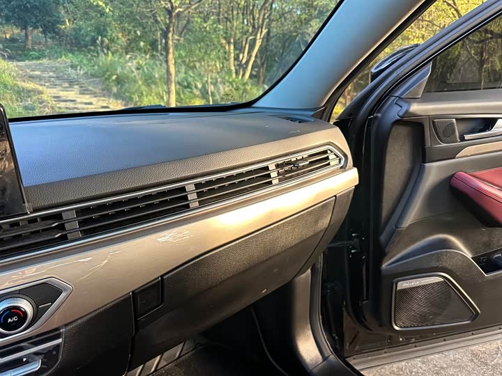 Фото 20 - Jetour X70