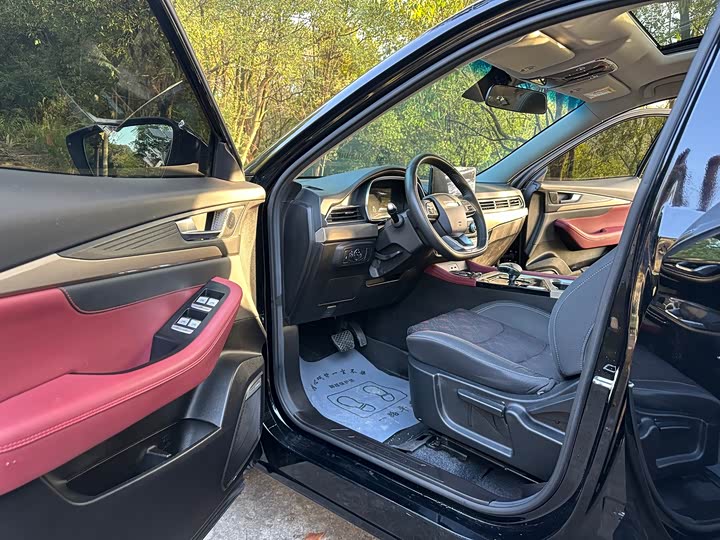 Фото 27 - Jetour X70