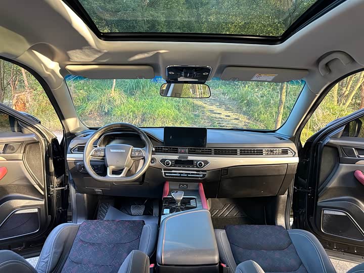 Фото 8 - Jetour X70