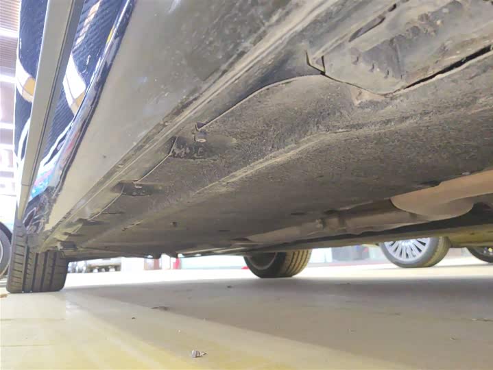 Фото 16 - Mercedes-Benz S-Class