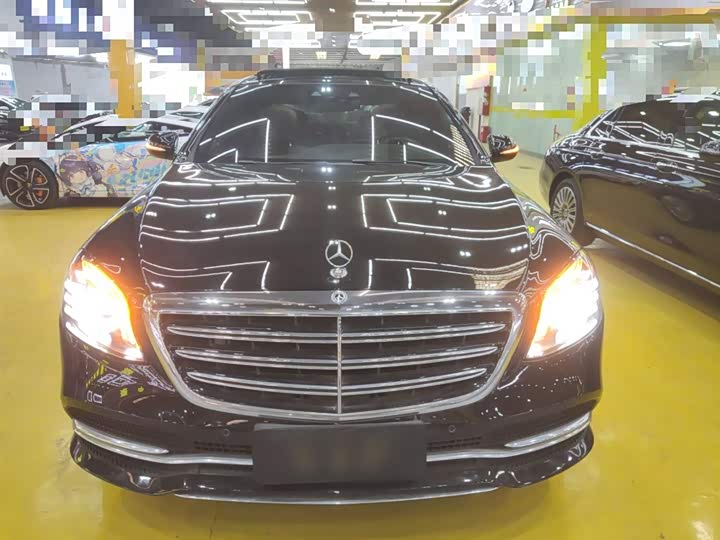 Фото 19 - Mercedes-Benz S-Class