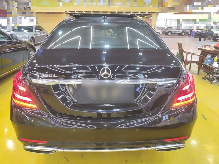 Фото 22 - Mercedes-Benz S-Class