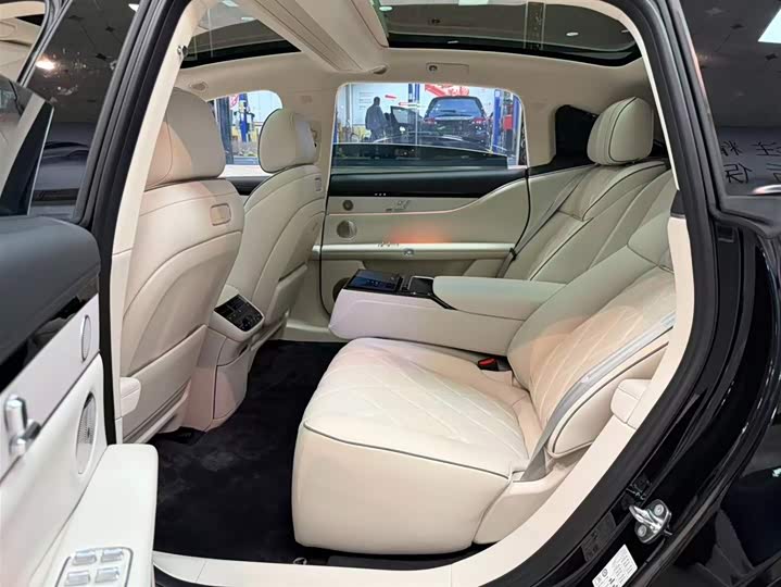 Фото 9 - Stelato S9