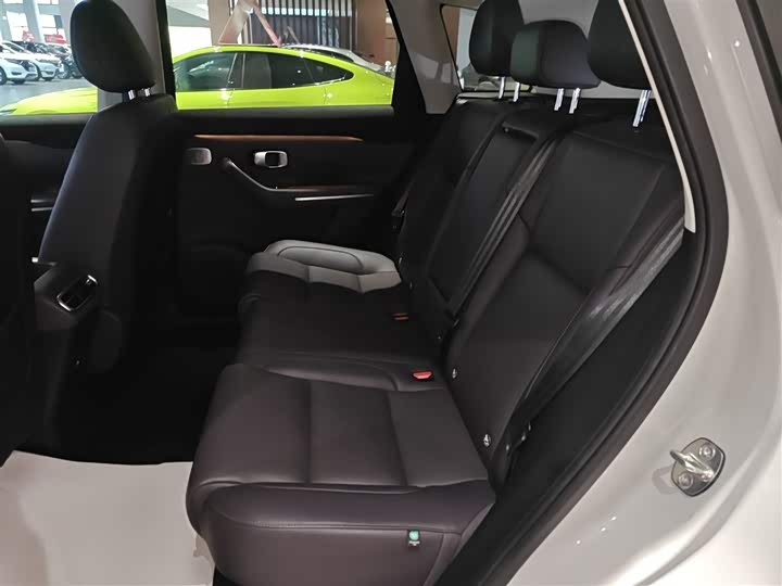 Фото 17 - Leapmotor C10