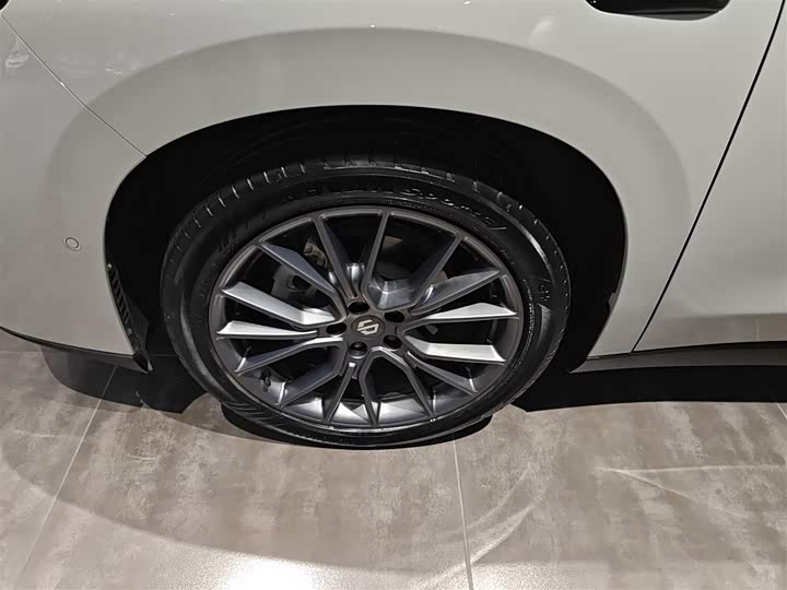 Фото 23 - Leapmotor C10