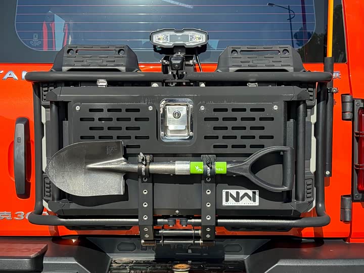 Фото 17 - Tank 300