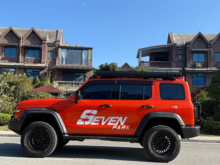 Фото 3 - Tank 300