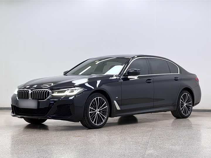 Фото 3 - BMW 5 Series