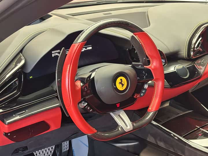 Фото 6 - Ferrari Purosangue