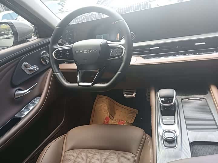 Фото 7 - Chery Arrizo 8