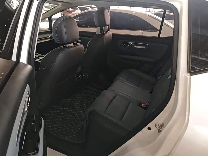 Фото 17 - GAC Aion Y