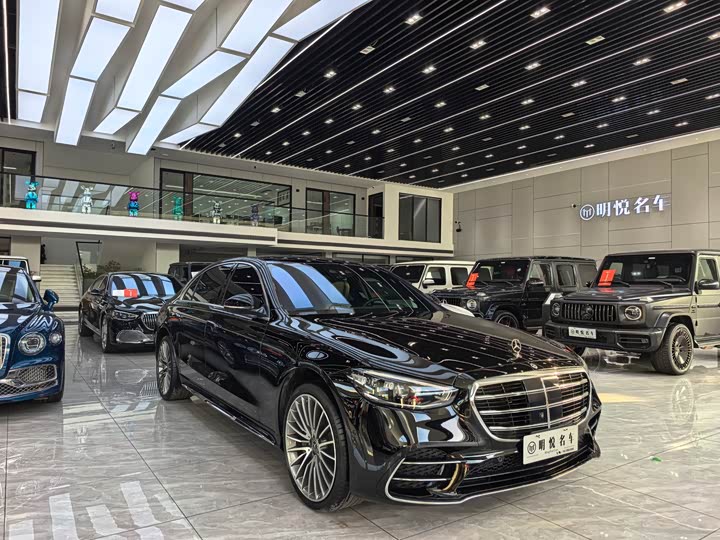 Фото 3 - Mercedes-Benz S-Class