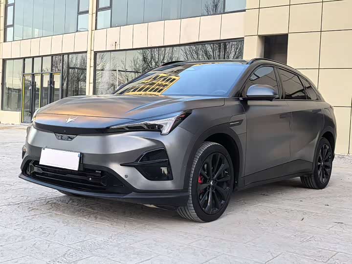 Фото 1 - BAIC Arcfox Alpha T5