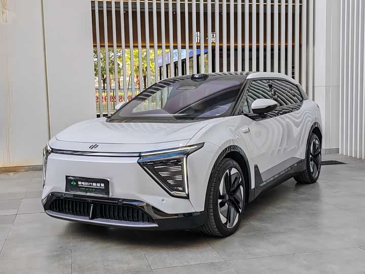 Фото 1 - HiPhi Y