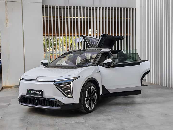 Фото 10 - HiPhi Y