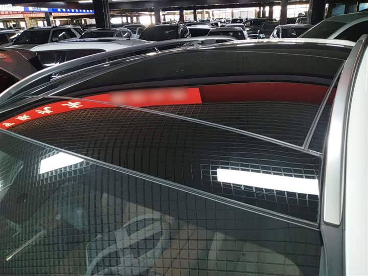 Фото 27 - Mercedes-Benz GLB-Class