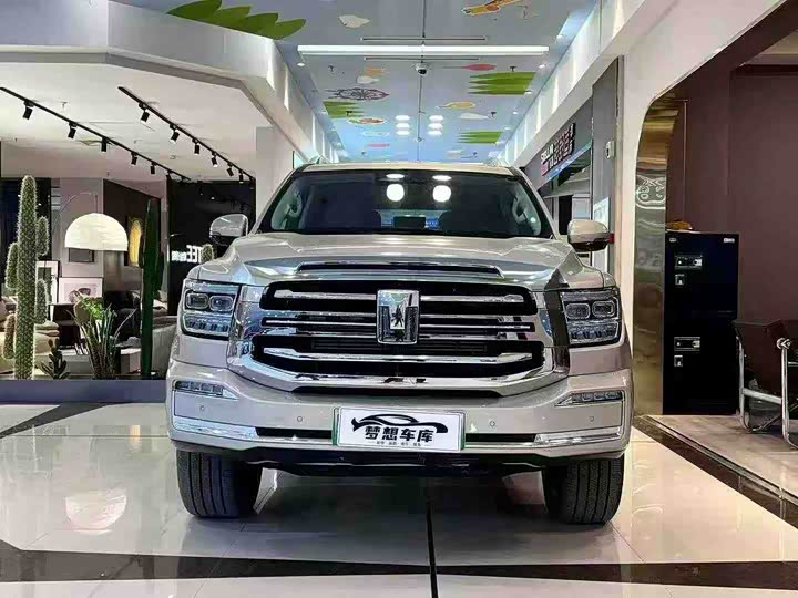 Фото 2 - Tank 500 Hybrid