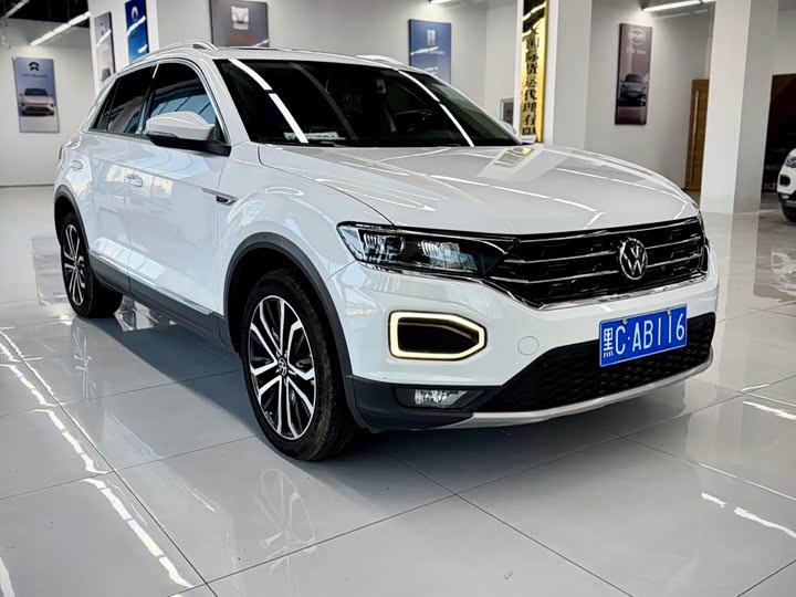 Фото 8 - Volkswagen T-Roc