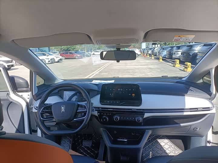 Фото 12 - Bestune NAT