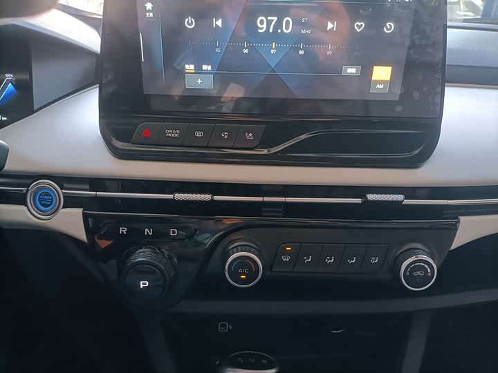 Фото 18 - Bestune NAT