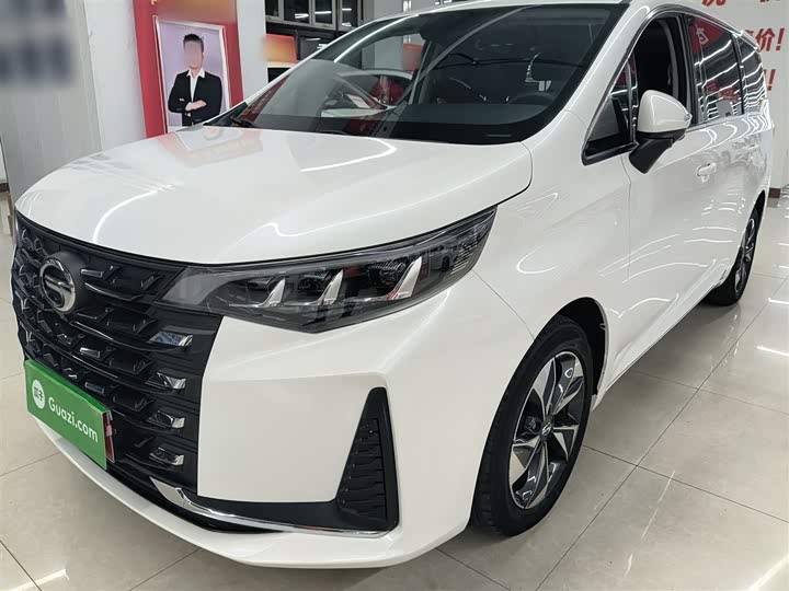 Фото 2 - GAC Trumpchi M6