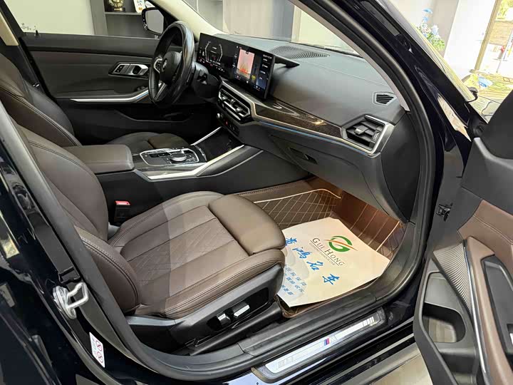 Фото 4 - BMW 3 Series