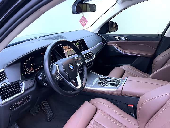 Фото 13 - BMW X5