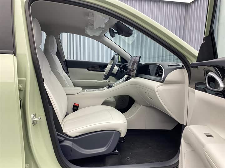 Фото 17 - Geely Galaxy Geome