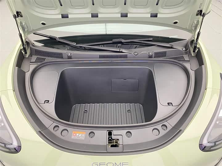 Фото 22 - Geely Galaxy Geome