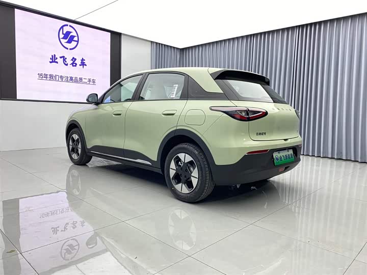 Фото 6 - Geely Galaxy Geome