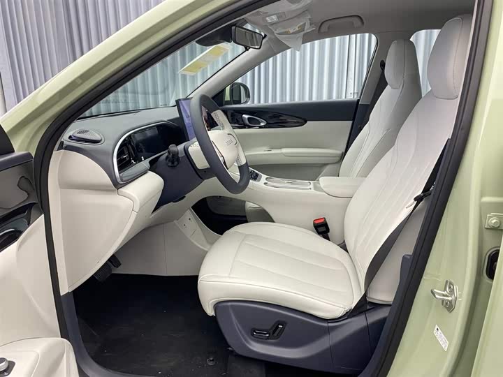 Фото 7 - Geely Galaxy Geome