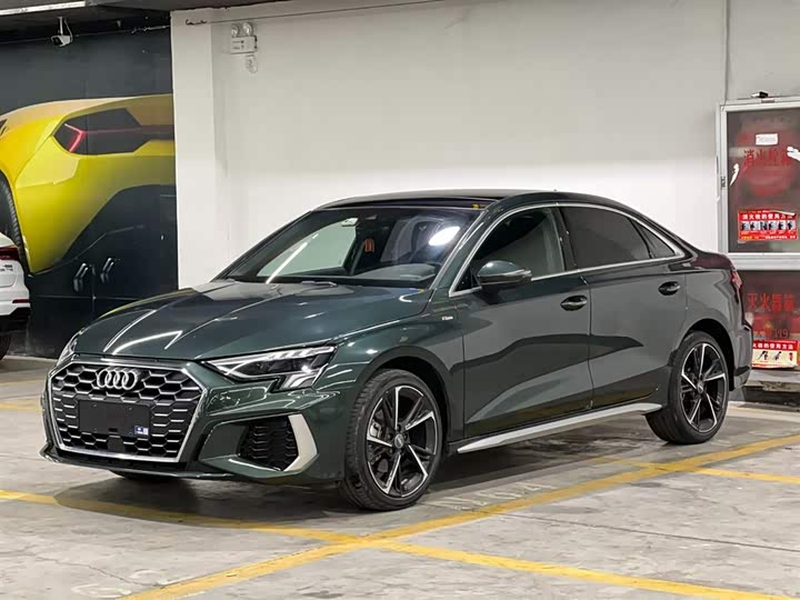 Фото 1 - Audi A3