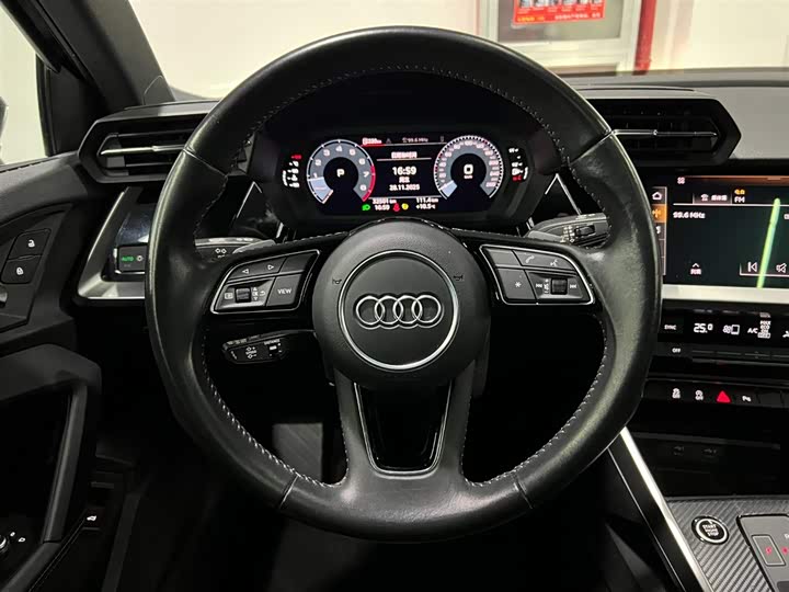 Фото 14 - Audi A3