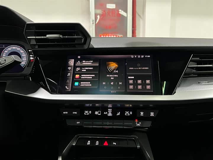 Фото 16 - Audi A3