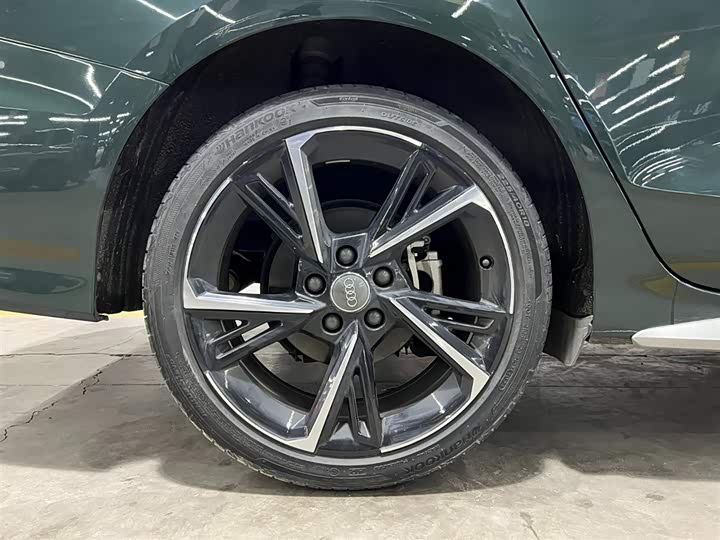 Фото 19 - Audi A3