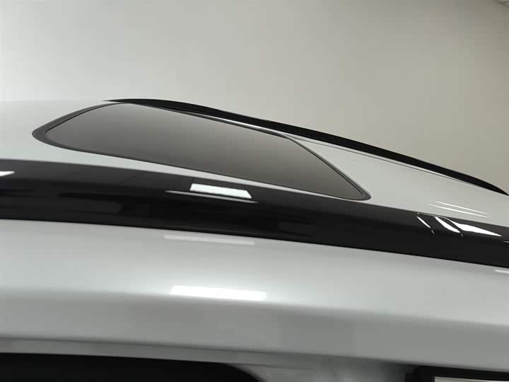 Фото 27 - Toyota RAV4