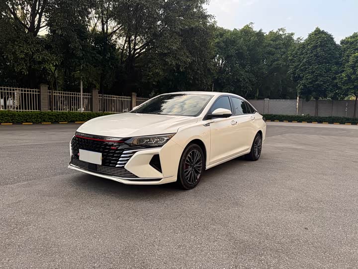 Фото 1 - Dongfeng Aeolus Yixuan Max