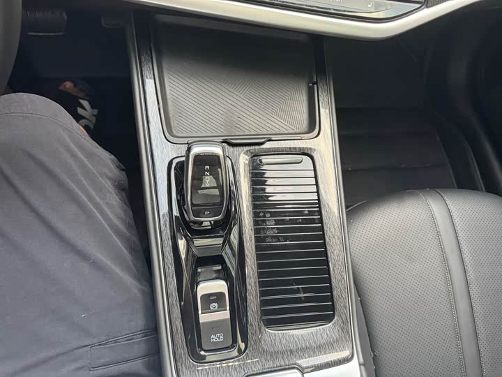 Фото 18 - Dongfeng Aeolus Yixuan Max