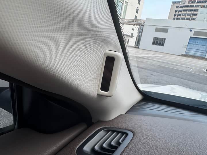 Фото 25 - Dongfeng Aeolus Yixuan Max