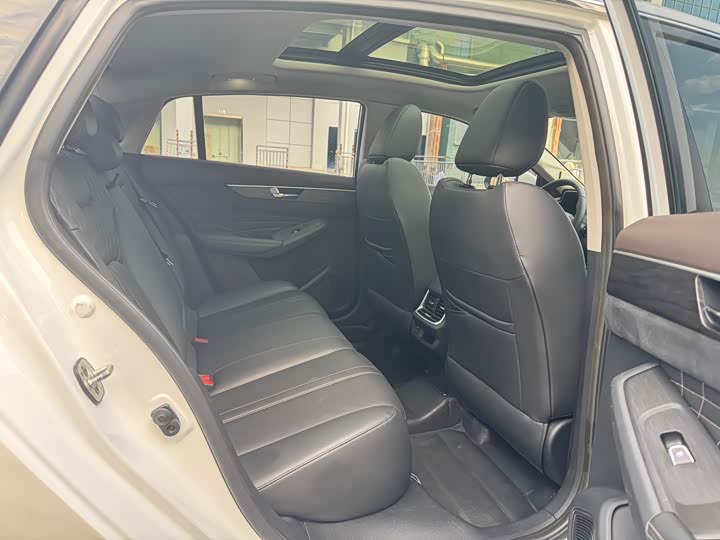 Фото 9 - Dongfeng Aeolus Yixuan Max