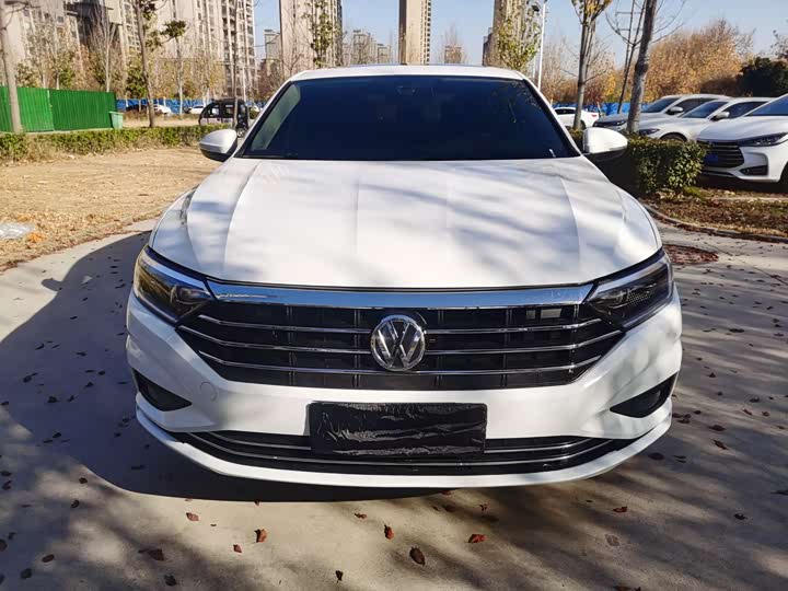 Фото 2 - Volkswagen Sagitar L