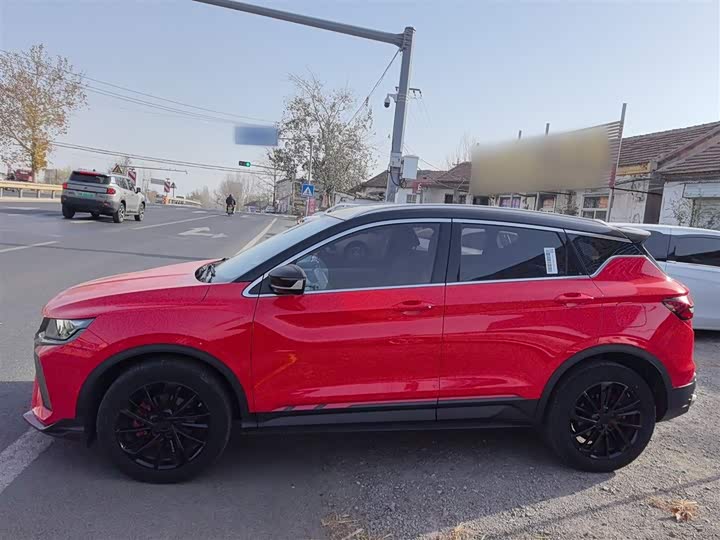 Фото 5 - Geely Coolray