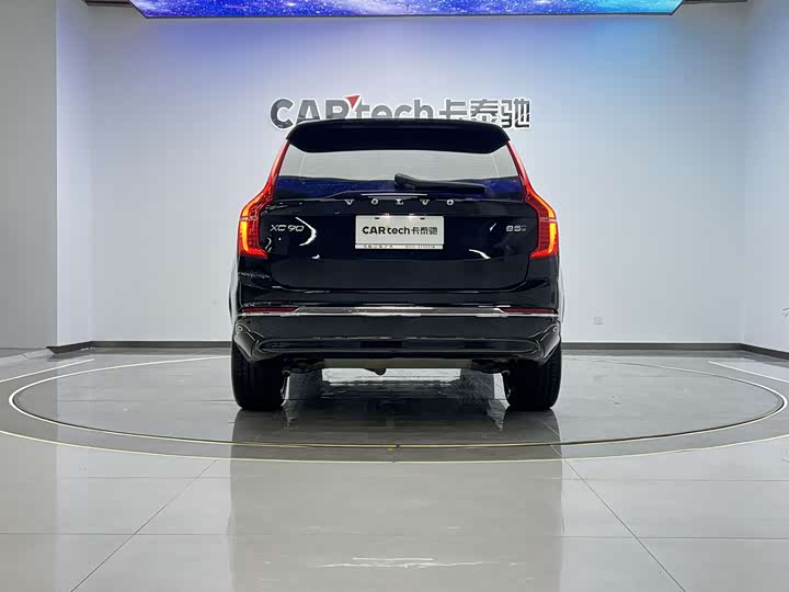 Фото 29 - Volvo XC90